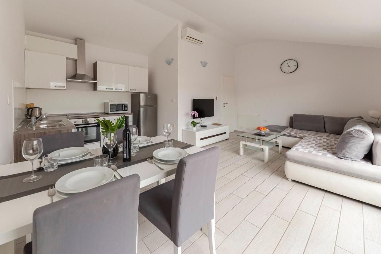 Apartments Era Изола Екстериор снимка